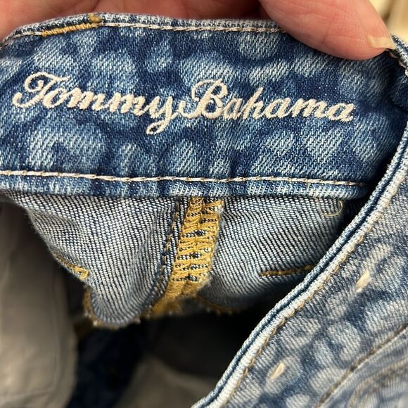 Tommy Bahama spots of dots Blue jeans size 2 NWOT - Picture 13 of 16